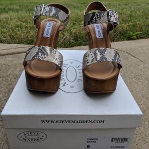 Steve Madden wedges
